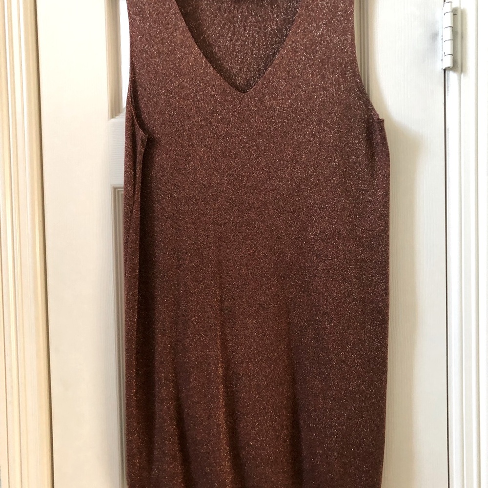 WhoWhatWear Metallic Sleeveless Tunic Top